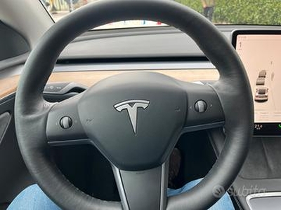 Tesla Y Long range AWD FULL OPTIONAL