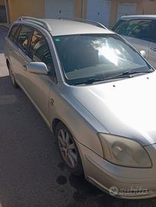 TOYOTA Avensis 2ª serie - 2005