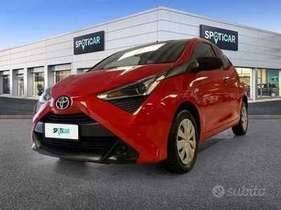 Toyota Aygo Connect 1.0 VVT-i x-cool