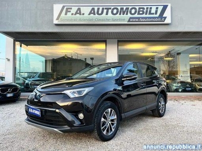 Toyota RAV 4 2.5 Hybrid 2WD Active Abano Terme