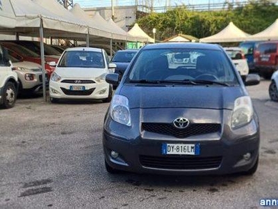 Toyota Yaris 1.3 5 porte Sol Roma