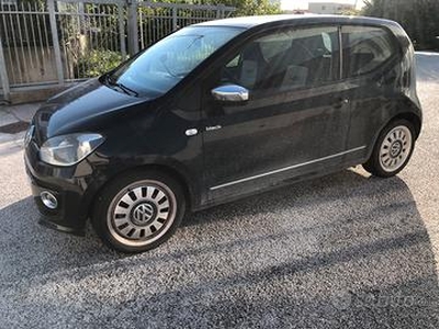 VW Up 5400 Trattabile euro 5