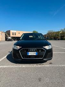 Audi A1 1.0 tfsi 30 admired