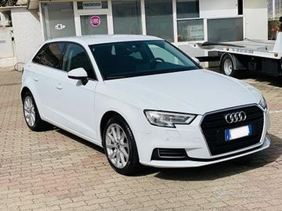 Audi A3 1.6 Diesel manuale BiancoPerla/cerchi17/Na