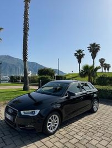 Audi A3 SPB 1.6 TDI clean diesel S tronic Business