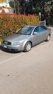 AUDI A4 3ª serie - 2004