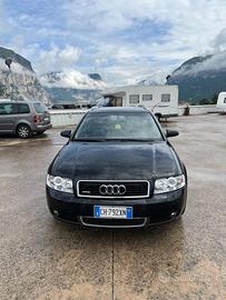 Audi A4 3.0 V6 30V cat Avant quattro