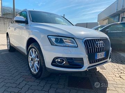 AUDI Q5 2.0 TDi S Tronic quattro 2013