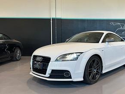 Audi TT Coupé 2.0 TDI quattro Sline/Advanced plus/