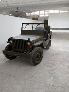 Due jeep willys