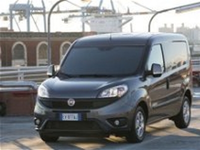 Fiat Doblò Furgone 1.4 T-Jet Natural Power PL-TN Cargo Maxi Lamierato del 2016 usata a Giulianova
