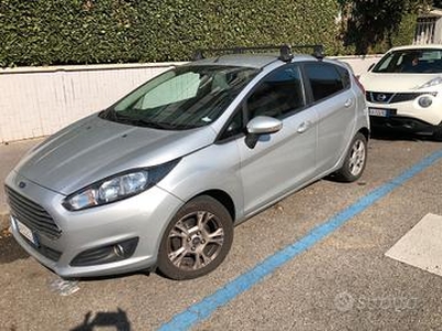 Ford Fiesta 1.4 5p. Bz.- GPL Titanium libretto tag