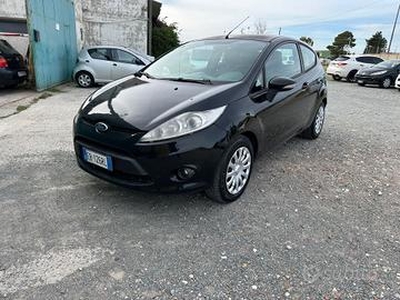 Ford Fiesta 1.4 Diesel- NEOPATENTATI- Permuta