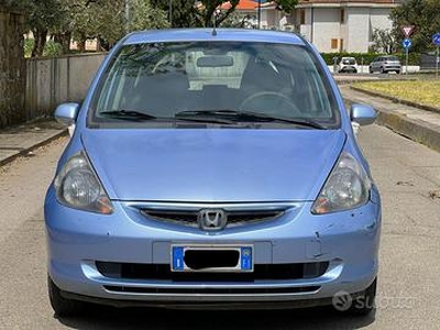 Honda jazz 1.2 cc benzina neopatentato