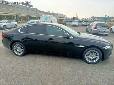 JAGUAR XF 2.0d i4 Prestige 180cv auto my19 tg : FV908FC