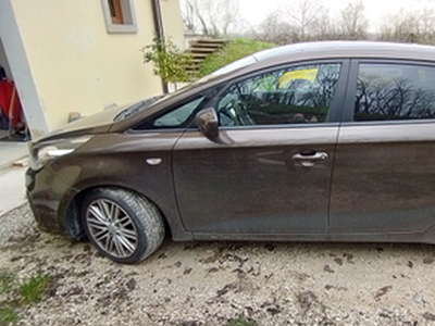 Kia Carens 1.7 crdi