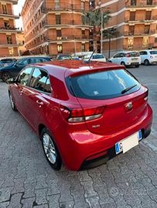 KIA Rio 1,2 Evolution MPi GPL casa madre