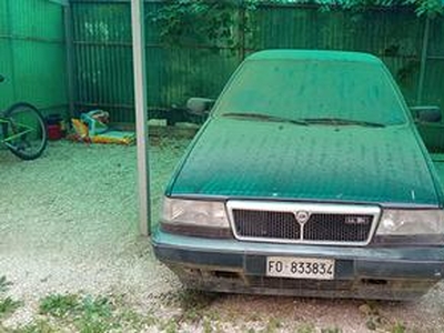 LANCIA Thema