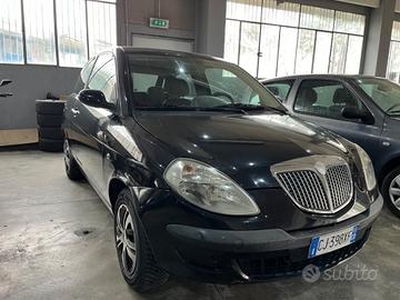 Lancia Ypsilon 1.2