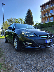 Opel astra 4 serie 1.4 turbo benzina