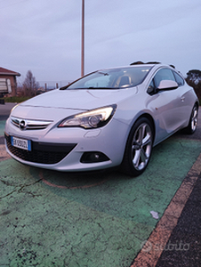 Opel Astra gtc Cosmo