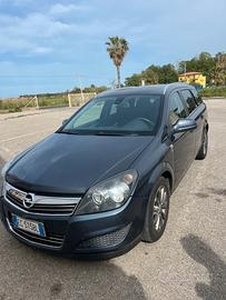 Opel astra H