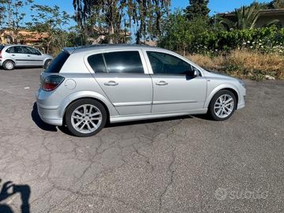 Opel Astra H