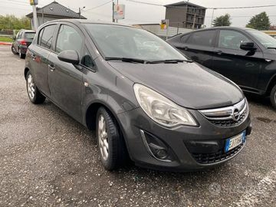 Opel corsa 1.2 benz/gpl rinnovata fino al 2032