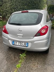 Opel Corsa gpl neopatentati