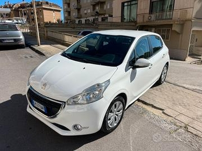 Peugeot 208 1.2 VTi 82 CV 5 porte Access