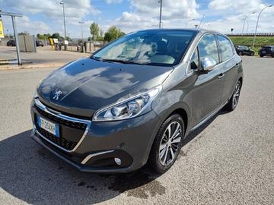 Peugeot 208 BlueHDi 100 5 porte Allure