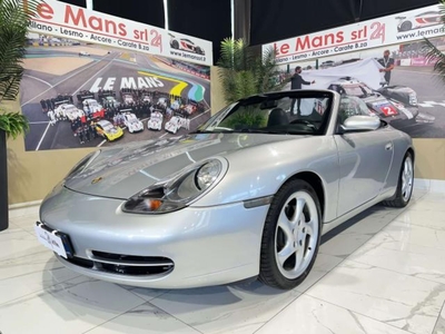 Porsche 911 Cabrio 3.4 Carrera 4 usato