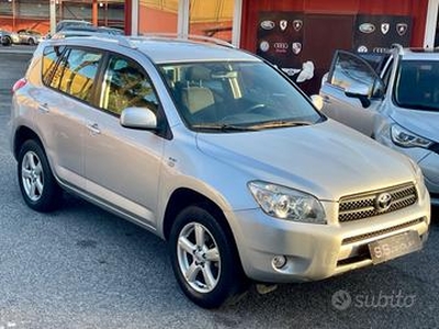 RAV4 2.2 D-4D 136 CV Luxury /rate/permute/