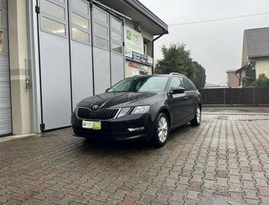 SKODA Octavia 1.4 TSI Wagon Executive G-Tec