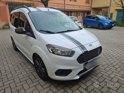 Tourneo courier ford 39milakm