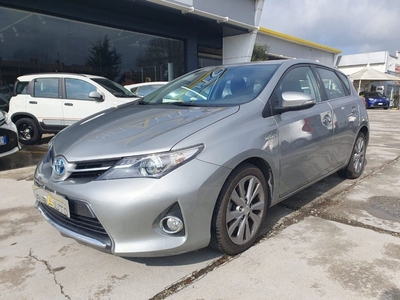 Toyota Auris 1.8 Hybrid