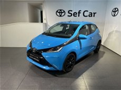 Toyota Aygo 1.0 VVT-i 69 CV 5 porte x-play MMT del 2018 usata a Milano