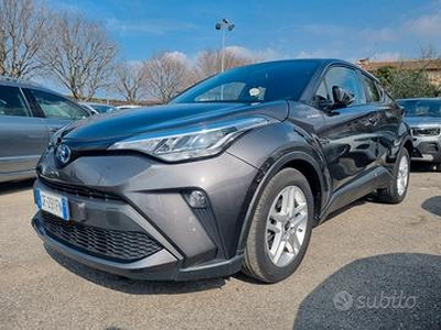 Toyota C-HR 1.8 Hybrid E-CVT Business