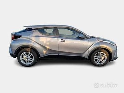 TOYOTA C-HR 1.8H 98CV E-CVT Business