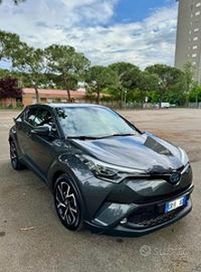 TOYOTA C-HR - 2020 hybrid