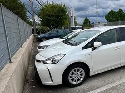 TOYOTA Prius+ Hybrid 1.8 ECVT