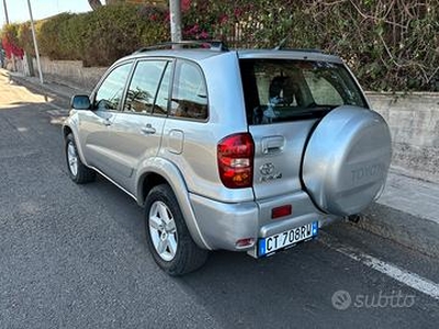 TOYOTA RAV4 2ª serie - 2005