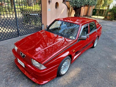 Usato 1987 Alfa Romeo 75 1.8 Benzin 179 CV (70.000 €)