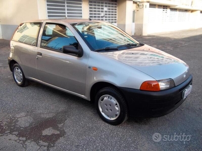 Usato 1998 Fiat Punto 1.1 LPG_Hybrid 54 CV (1.990 €)