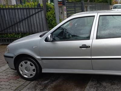 Usato 2001 VW Polo 1.4 LPG_Hybrid 75 CV (2.900 €)