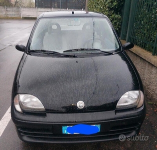 Usato 2002 Fiat Seicento 1.1 Benzin 54 CV (2.000 €)