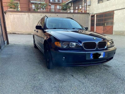 Usato 2004 BMW 318 2.0 Benzin 143 CV (3.390 €)