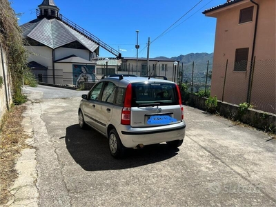 Usato 2005 Fiat Panda 1.2 Benzin (3.200 €)