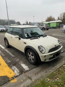 Usato 2005 Mini ONE 1.6 Benzin 90 CV (3.000 €)