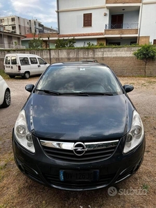 Usato 2006 Opel Corsa Diesel 100 CV (9.000 €)